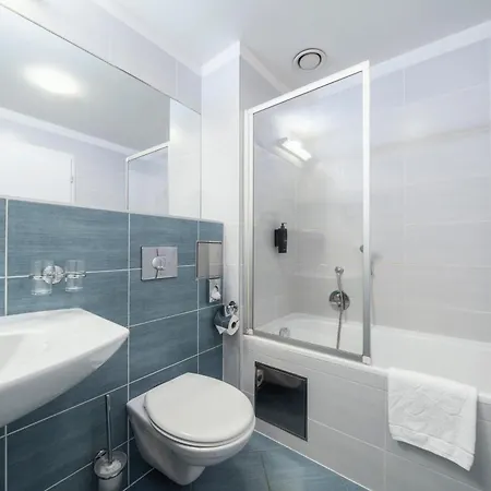 Hotel Ehrlich 4*